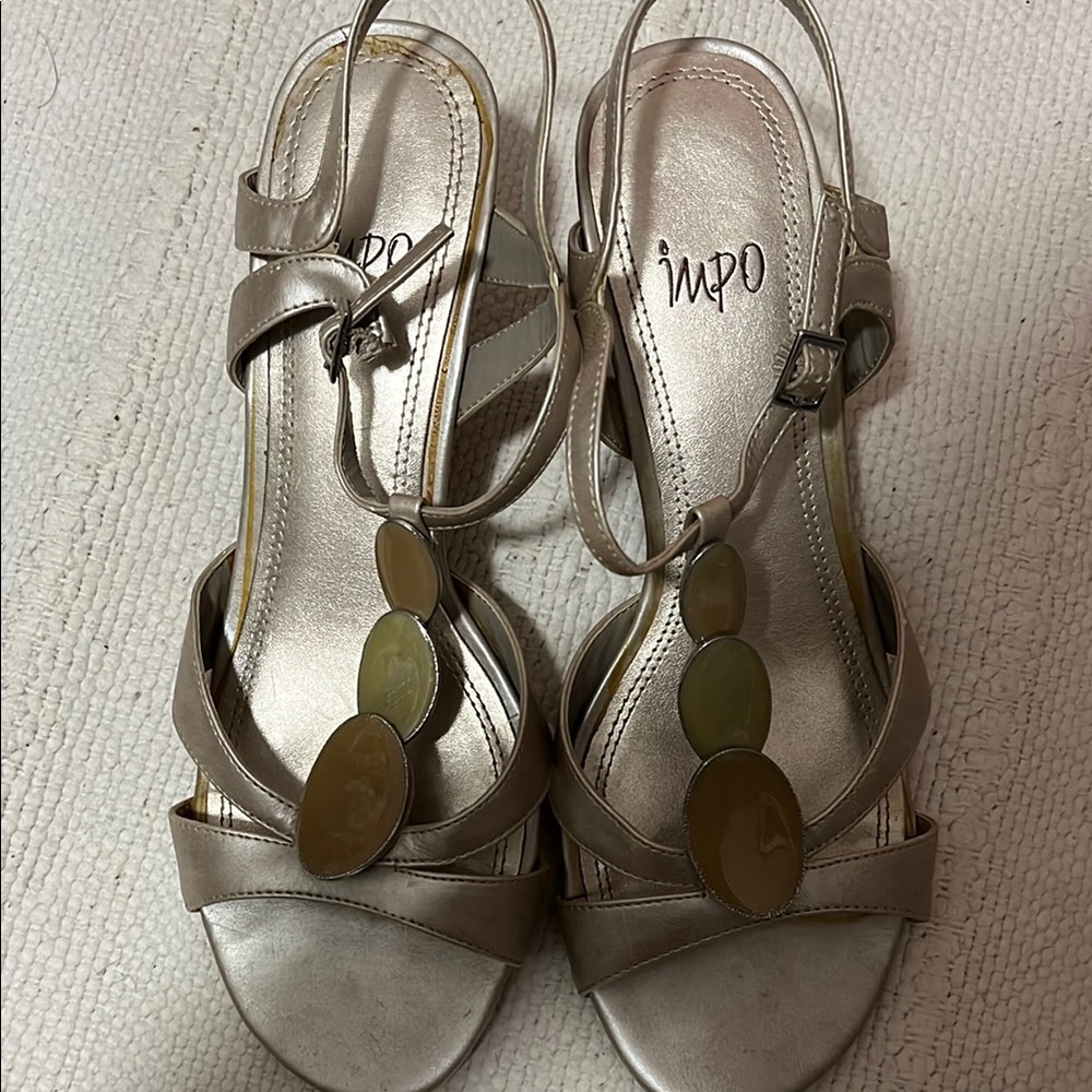 Impo Silver and Tan Sandals with Elegant Straps Jewels 8.5